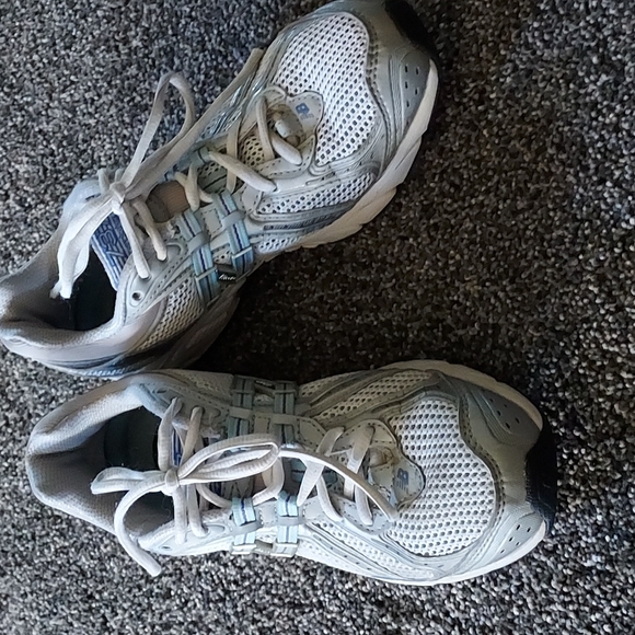 New Balance | Shoes | New Balance 737 Womens Shoes | Poshmark